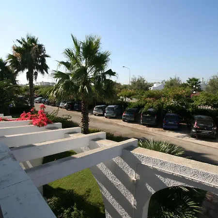 Nice With Balcony Near The Puglia Beach Apartment Villanova di Ostuni